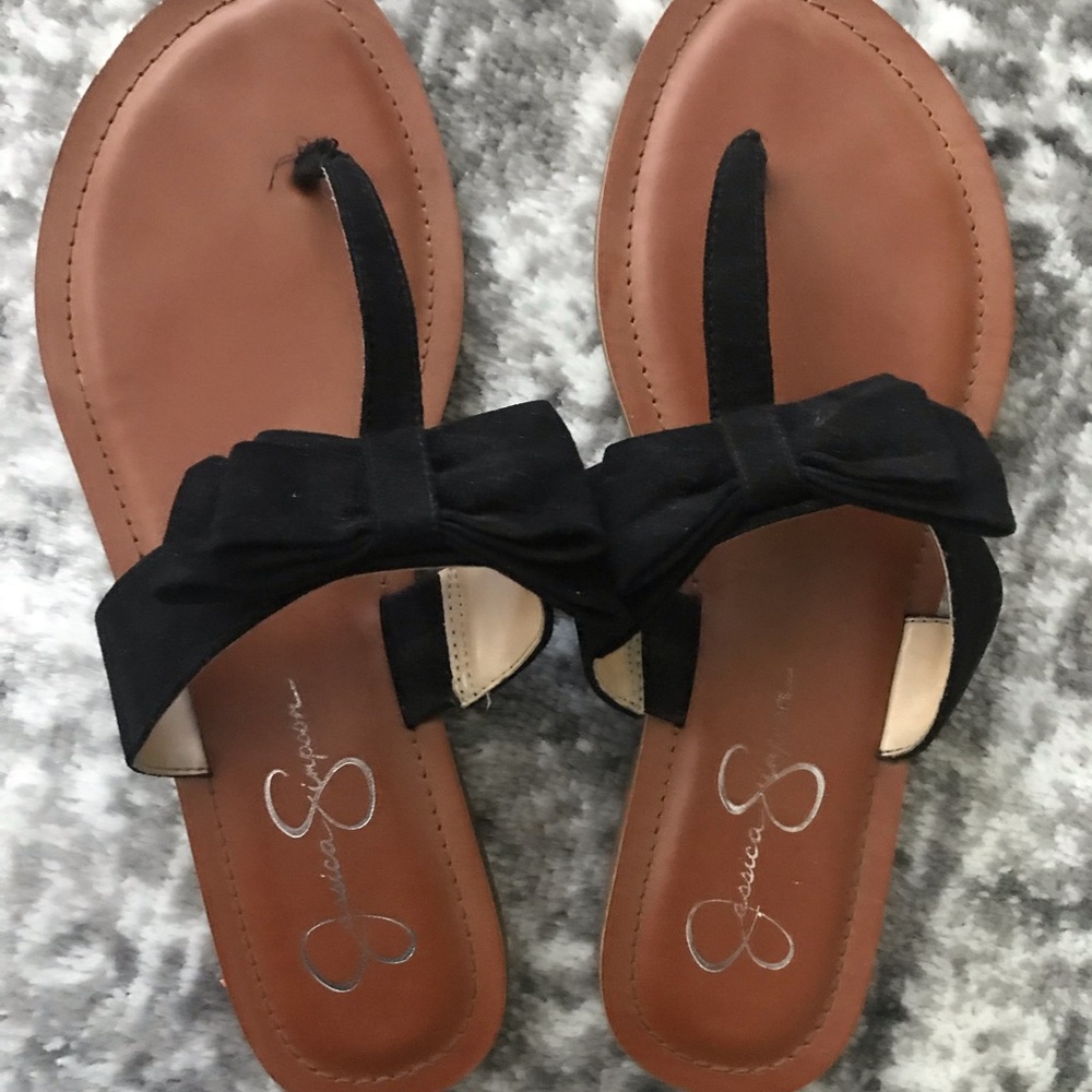 Black bow sandals
